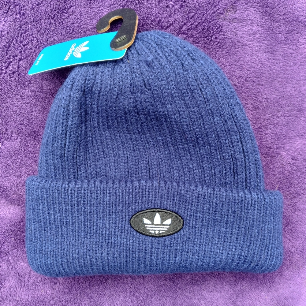 Adidas Beanie NWT